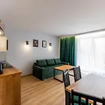 Nad Ujsciem I Apartamento *