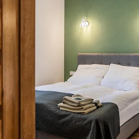 Nad Ujsciem I 아파트